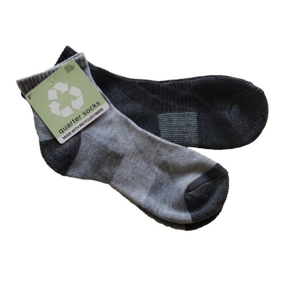 6 Pairs Soft Unisex Quarter Socks One Size Fits Most Made With Recycled Fibers - Picture 3 of 6